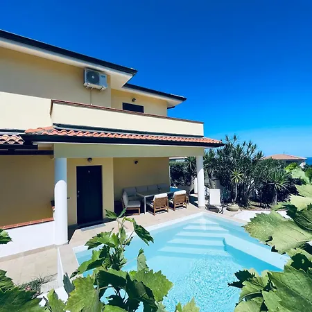 La Brace Villa